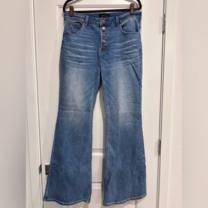 Women's Risen Button Fly Boot Cut Jeans